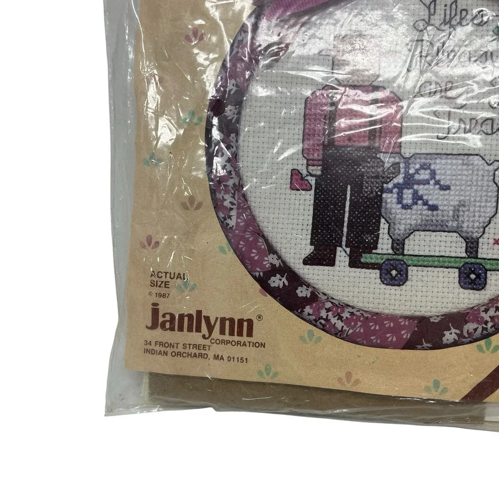 Janlynn Counted Cross Stitch Kit Rag Wrap Frame #02-65 Lifes Pleasures‎ 1987 NEW